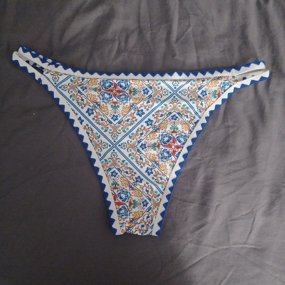 Bikini bottom - Picture 2 of 4